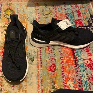 NWT Adidas Ultraboost 20